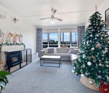 Spacious 3-Bedroom Family Home in Putaruru - Photo 1