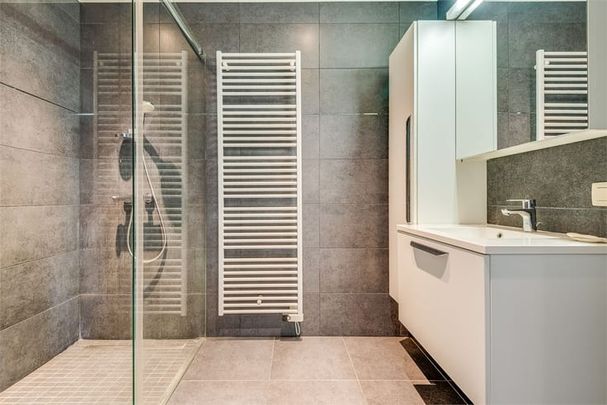 Appartement te huur - Foto 1