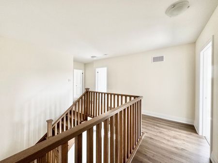 For Lease - 70 Bearberry Road Unit# Upper, Springwater, Ontario - Photo 4