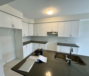 For Lease - 183 Broadacre Drive, Kitchener, Ontario - Photo 3