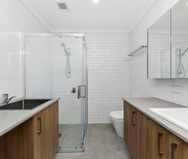 13&14/2 Howard Court, Clayton - Photo 6