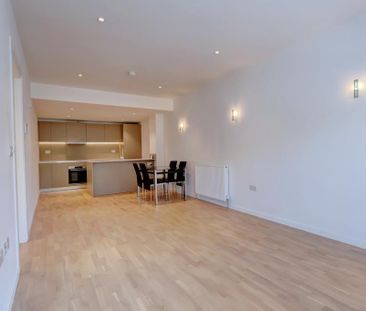 2 bedroom maisonette to rent - Photo 1