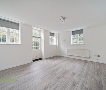 3 bedroom apartment to rent - Photo 4