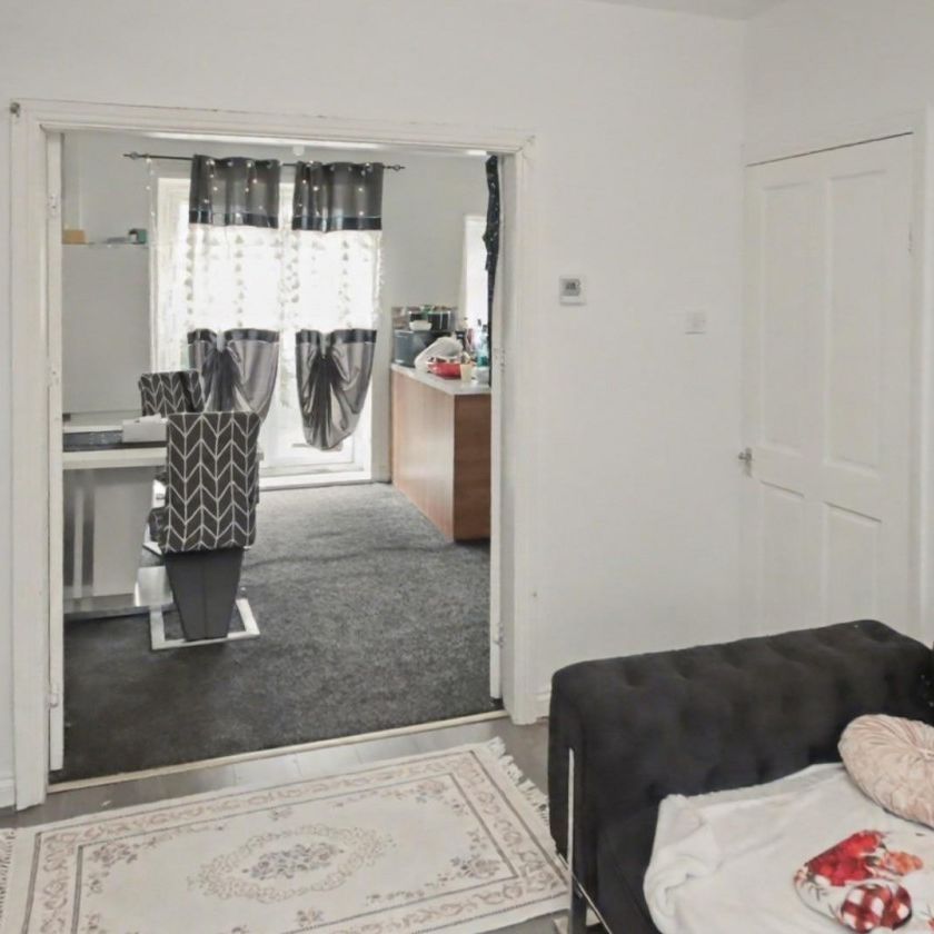 3 bedroom House To Let - Photo 1