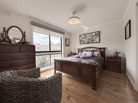 Modern & Convenient! - Photo 1