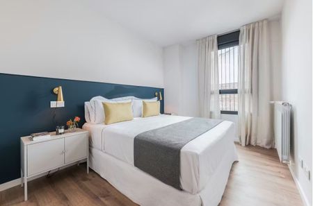 Calle de la Alfalfa, Madrid, Community of Madrid 28029 - Photo 4