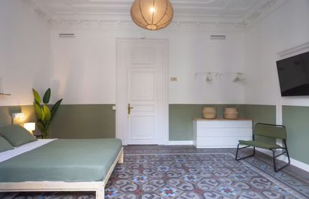 Via Laietana, Barcelona, Catalonia 08003 - Photo 4