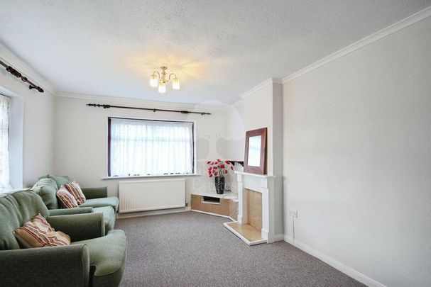 2 bedroom detached bungalow to rent - Photo 1