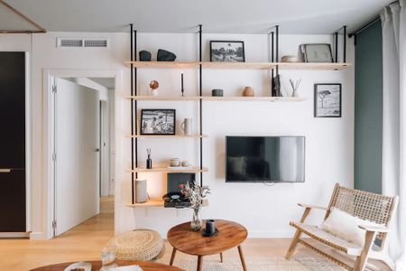 Carrer de Sicília, Barcelona, Catalonia 08013 - Photo 3