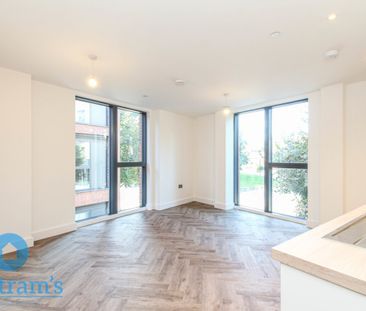 2 bed Apartment for Rent - Photo 5