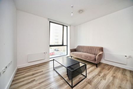 1 bedroom apartment to rent - Photo 2