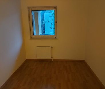 Schöne 4-Zimmerwohnung in Bremen-Walle zu vermieten - Photo 3