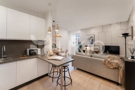 Apartamento de alquiler en Calle de Enrique Larreta, Castilla - Photo 3