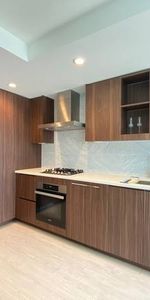 Vancouver Olympic Village furnished 1 Bedroom Plus 1 Den For Rent - Photo 4