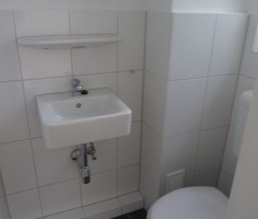 Vier-Zimmer-Wohnung mit Balkon! - Photo 2