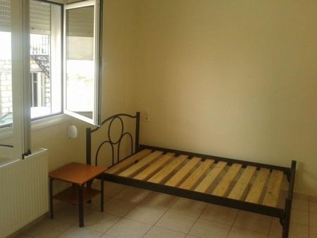 Γκαρσονιέρα προς ενοικίαση 220 € - Photo 2