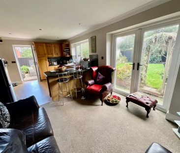 57 Priest Close, YO14 0QH, Filey - Photo 1