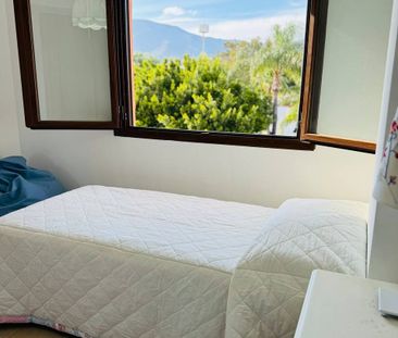 Penthouse in Estepona - Photo 2