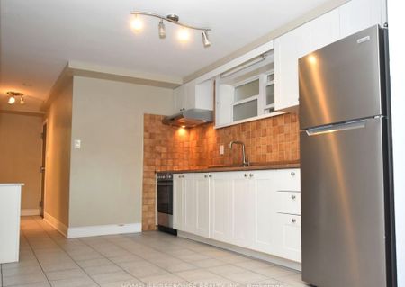 For Lease - 42 EMERALD Crescent Unit# 1, Toronto, Ontario - Photo 4