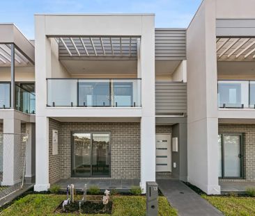 13 Abroma Walk, Tarneit VIC 3029 - Photo 4