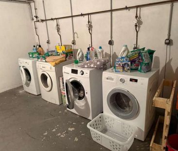 3 Zimmer, direkt am Puiseauplatz + Balkon + Carport + Einbauküche - Photo 5