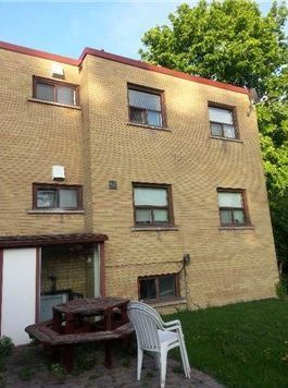 For Lease - 182 Ruggles Avenue Unit# 4, Richmond Hill, Ontario - Photo 2