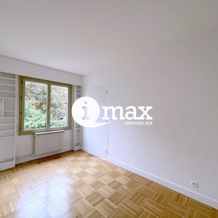 Location Appartement COURBEVOIE - - Photo 3