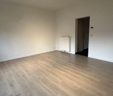 Appartement te huur in Antwerpen voor € 725 met 1 slaapkamer - Photo 6