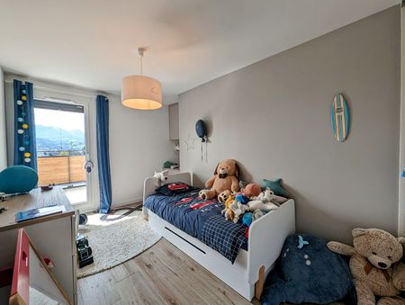 Location Appartement 4 pièces 95m² - Photo 4