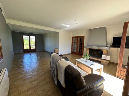 Location Maison 4 pièces 124m² AIXE SUR VIENNE 87700 - Photo 2