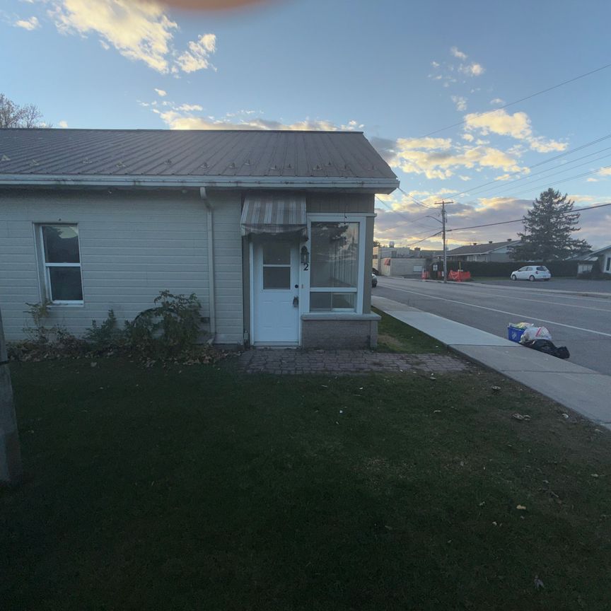 For Lease - 2248 LAVAL Road, Clarence-Rockland, Ontario - Photo 1
