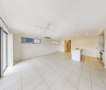 3 Bedroom Townhouse with POOL - Photo 1