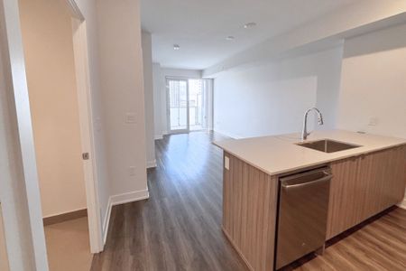 For Lease - 4130 Parkside Village Drive Unit# 802, Mississauga, Ontario - Photo 4