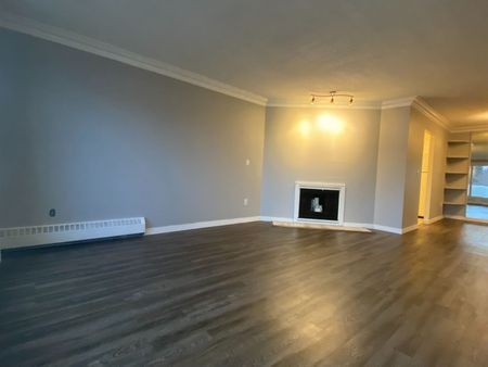 221 | 1 Bedroom Condo | Greenview | Convenient Location | Underground Parking - Photo 4
