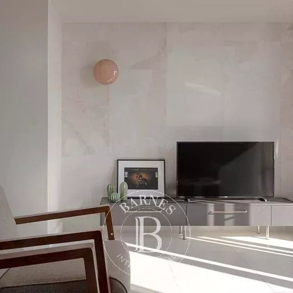 Location Appartement 2 pièces 53m² ST CYR AU MONT D OR 69450 - Photo 1