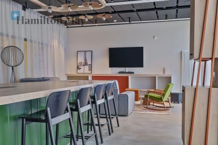 Elegancki apartament z dwoma sypialniami i balkonem w prestiżowej inwestycji na Mokotowie - Фото 4