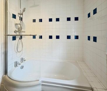 2 bedroom semi-detached house to rent - Photo 6