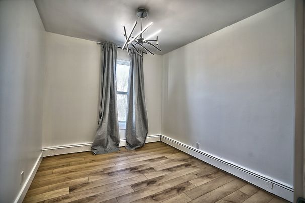 Condo for rent, Sherbrooke (Les Nations) - Photo 1