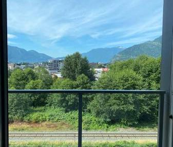 Fully Furnished 2 Bed+1 Bath - Squamish - Photo 1