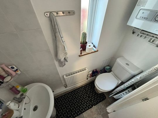 3 bedroom end of terrace to rent Talbot Road, Sudbury - Photo 1