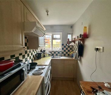 1 bedroom flat to rent - Photo 4