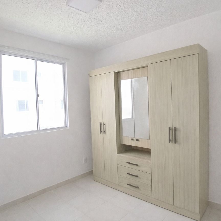 BARROSO - APARTAMENTO - R F DO LOTEAMENTO RESIDENCIAL CELIO GURGEL, 48 AP 206 T 02 COND VIDA BOTANICA - Photo 1