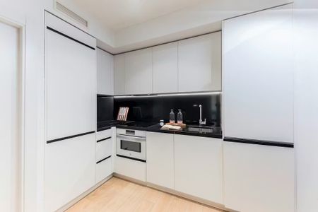 Calle de San Carlos, Madrid, Community of Madrid 28012 - Foto 2