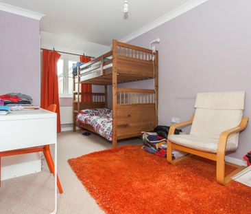 3 bedroom detached house to rent - Photo 4