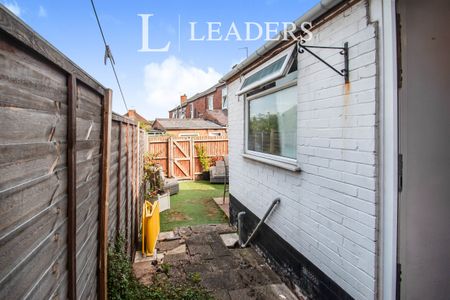 2 bedroom house to rent Warren Road, Stirchley, Birmingham, B30 - Photo 4