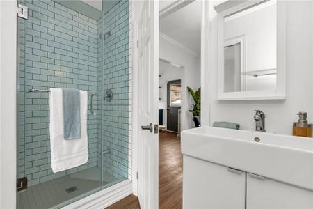 For Lease - 100 Dunsmure Road Unit# 2, Hamilton, Ontario - Photo 5