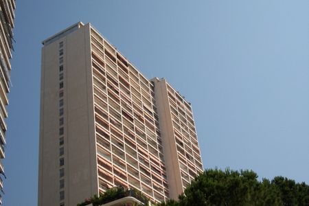 3 PIECES PROCHE DE TOUTES COMMODITES - Photo 2