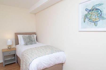 2 bedroom apartment to rent - Photo 5