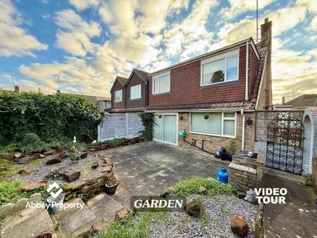 3 bedroom semi-detached bungalow to rent - Photo 5