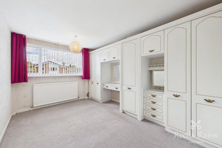 3 bedroom detached house to rent - Photo 4